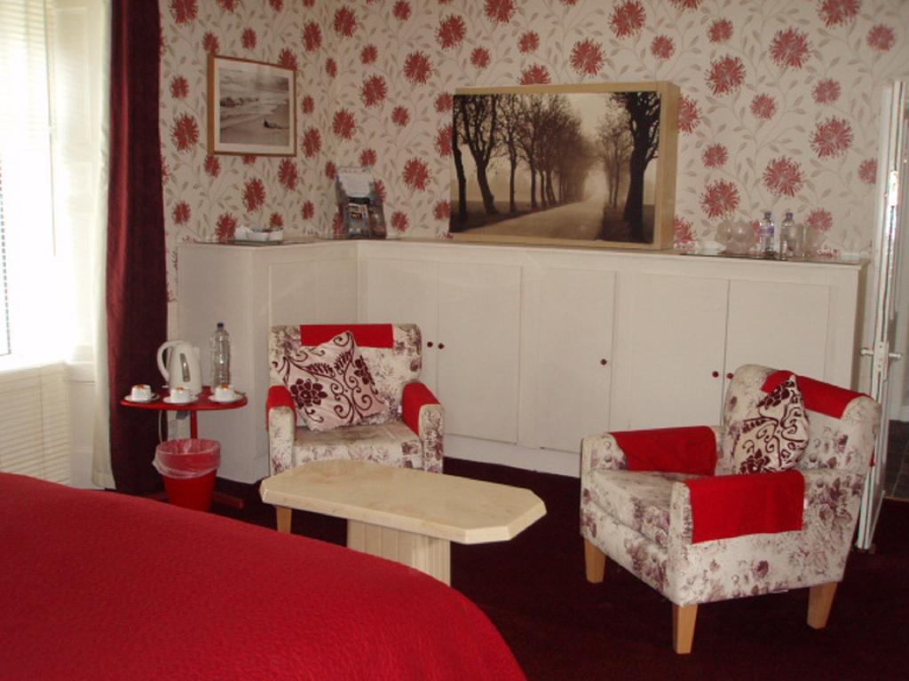 Nethermains House Kilwinning Room photo